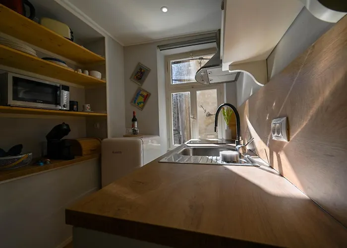 Ave Maria Appartement *