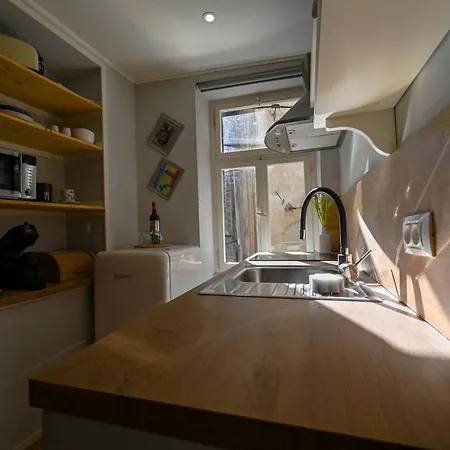 Ave Maria Apartment *